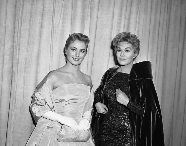 Shirley Jones Kim Novak